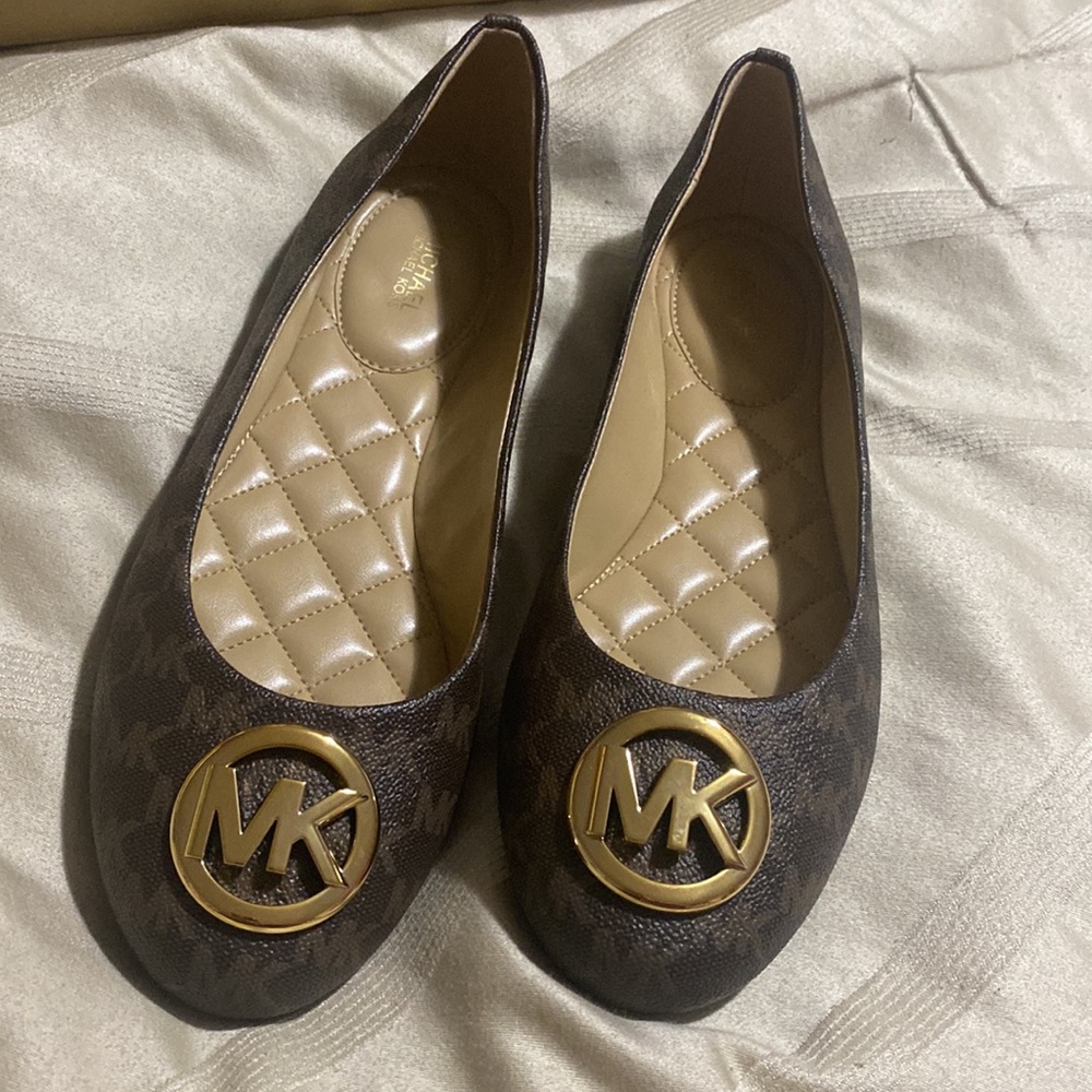 Michael Kors Flats - Picture 3 of 5